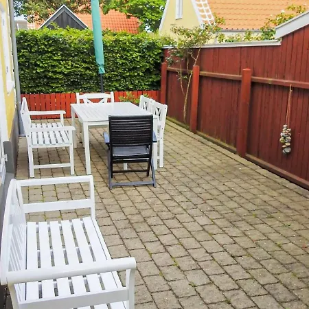 Tuulia - 1-1km From The Sea By Interhome *