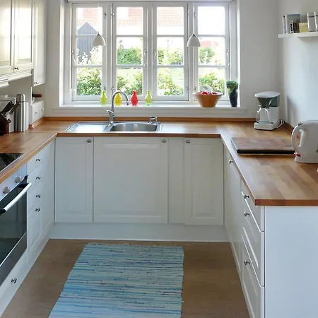 Feriehus Tuulia - 1-1km From The Sea By Interhome